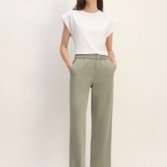 Everlane Easy Pant in Sage Green Size 2 - Picture 1 of 3